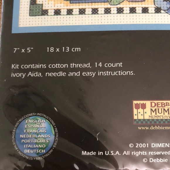 Dimensions 6877 Teatime Pansies Debbie Mumm Counted Cross Stitch Kit - Picture 6 of 9